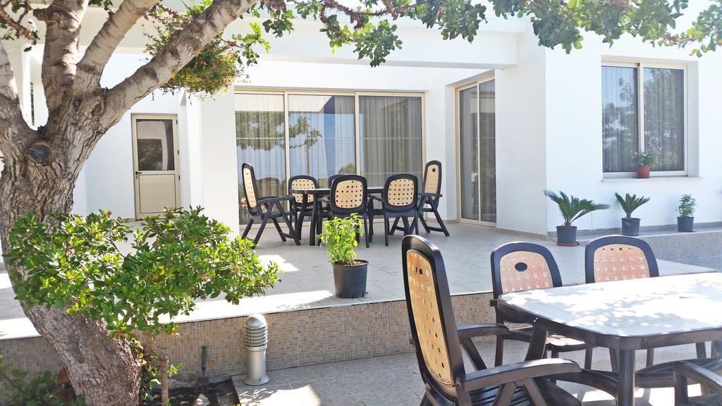 Eliofos Luxury Villa Polis Exterior foto