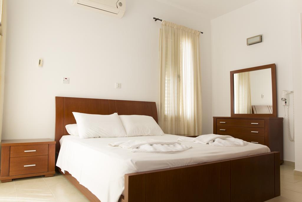 Eliofos Luxury Villa Polis Exterior foto